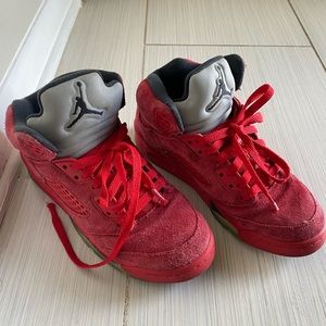 Air Jordan Retro 5 Suede